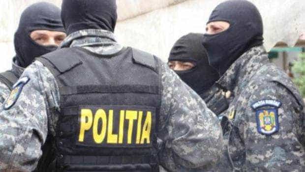 Percheziții în Argeş și în alte 5 județe într-un caz de exploatare a persoanelor cu dizabilităţi