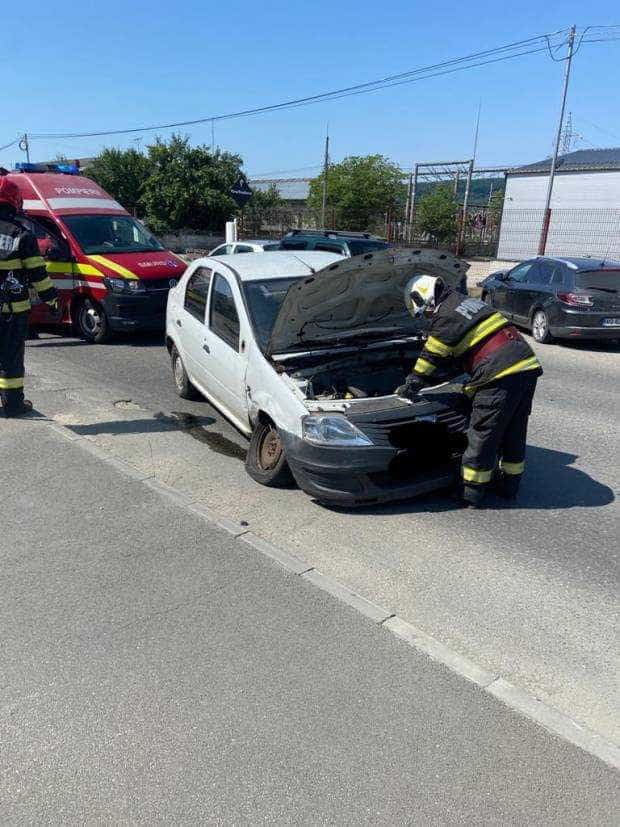 Accident la Curtea de Argeș. Rănit, șoferul a ajuns la spital