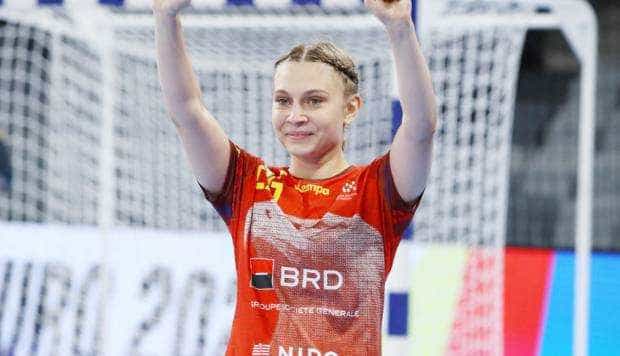 Echipa de handbal Dacia Mioveni a transferat o jucătoare de Naţională