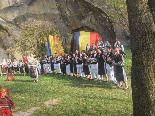 Ansamblul „Ciobănașul”, de la Corbi, reprezintă România la Festivalul Internațional Cappadocia World Dance