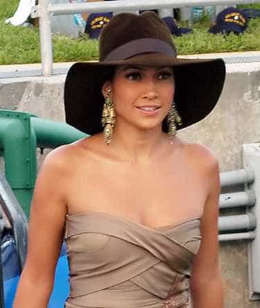 24 iulie 1969: S-a născut Jennifer Lopez – renumita actriță și cântareață americană