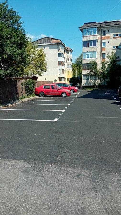 Pitești. 33 locuri de parcare reabilitate în  Popa Șapcă