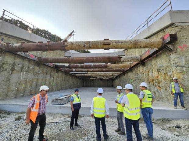 Autostrada Sibiu – Pitești: 60 specialiști aduși din Austria pentru primul tunel din autostradă