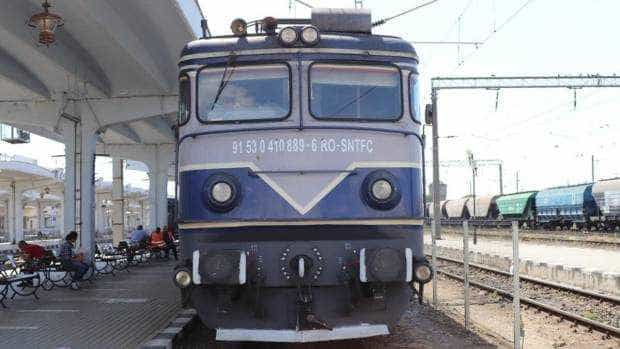 Angajații CFR, grevă de avertisment pe 15 septembrie. Trenurile nu vor circula timp de două ore
