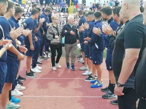 Fostele glorii ale FC Argeş, onorate duminică pe arena unde au scris istorie