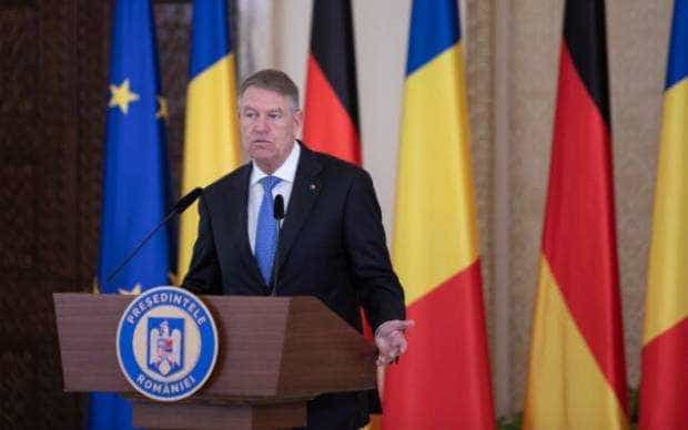 Klaus Iohannis, refuzat de Federația Germanilor pentru parlamentare