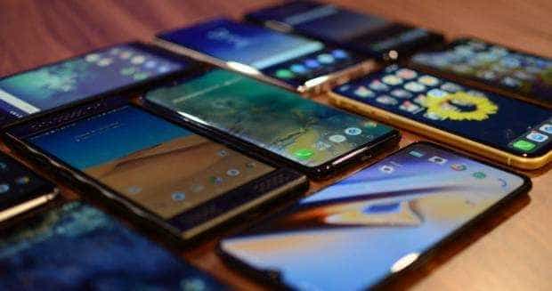 Jaf pe centura Capitalei! Patru bărbaţi au furat un camion plin cu telefoane