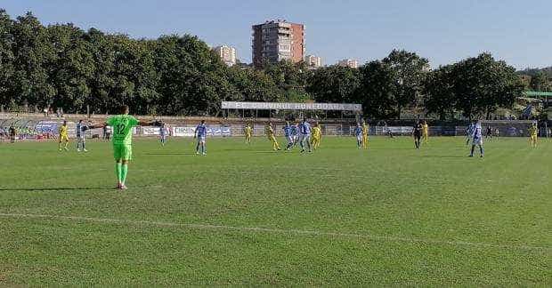 Corvinul Hunedoara – CS Mioveni 0-2. Galben-verzii urcă pe loc calificabil în play-off