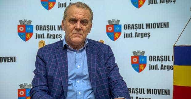 Șefii PSD Argeș au votat pentru excluderea primarului Georgescu, dar unii edili au vrut doar suspendarea lui