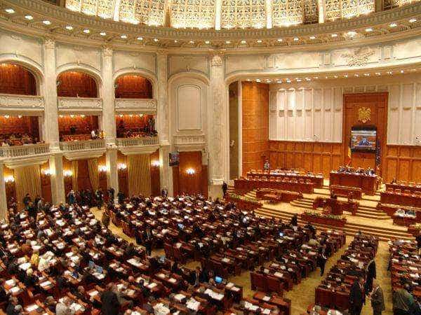 Senatul României împlineşte 160 de ani. Cheltuielile pentru evenimentul aniversar se ridică la 1 milion de lei