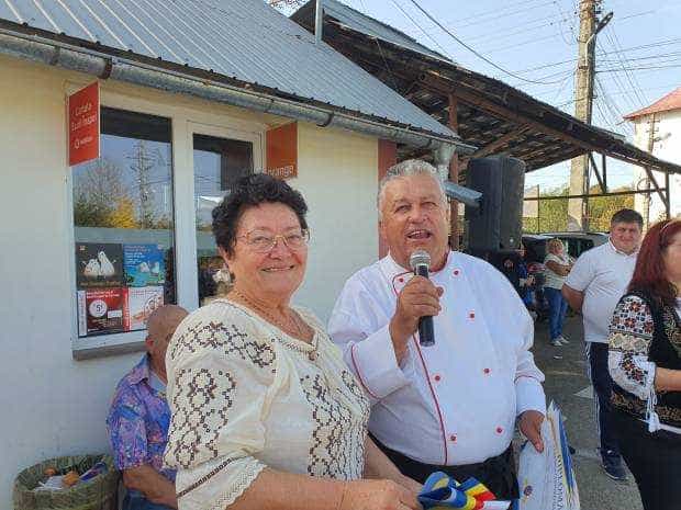 La Băbana, ospăţ pe gratis! Muzică, fasole şi costiţă afumată, de Ziua Recoltei