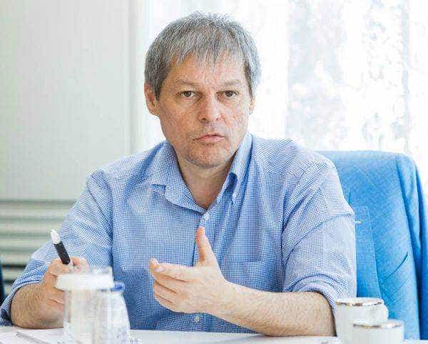 Cioloș a depus la Parchetul General un denunț împotriva lui Ciolacu în cazul Roșia Montană