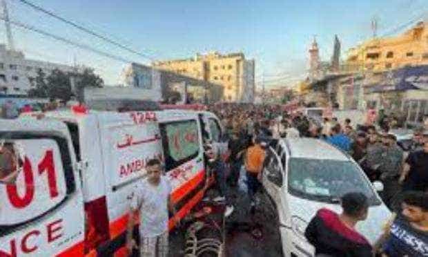 Armata israeliană a atacat un convoi de ambulanțe în Gaza