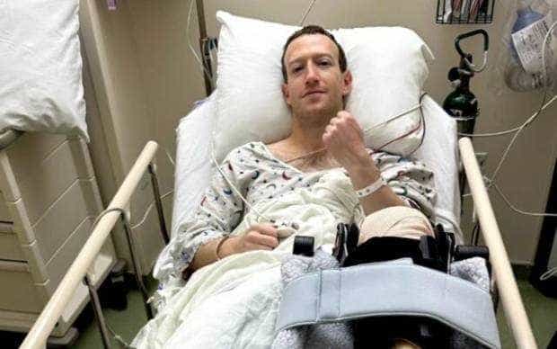 Șeful Facebook, Mark Zuckerberg, operat după o accidentare la un antrenament de arte marțiale