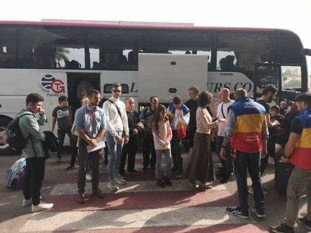 Cei 41 de cetăţeni români evacuaţi recent din Fâşia Gaza, vor porni spre România, cu un avion MApN