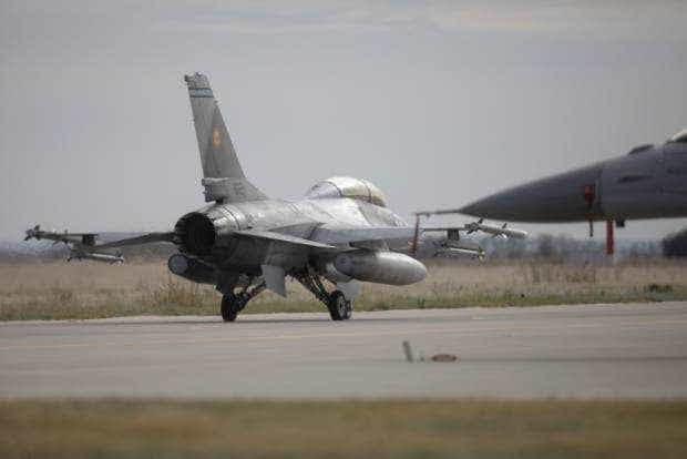 A fost inaugurat centrul de instruire pe aeronave F-16, la baza aeriană din Fetești