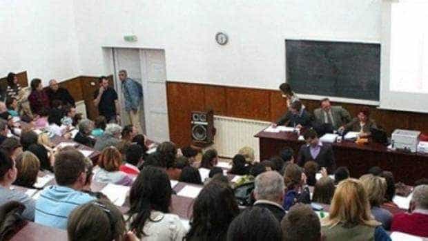 Ministerul Sănătăţii a redus punctajul de promovare la rezidențiat