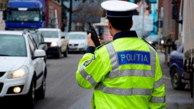Polițiștii rutieri câmpulungeni au reținut 4 permise de conducere pentru viteză excesivă