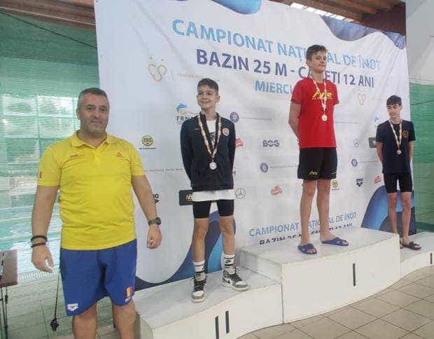 Juniorii de la CSM Pitești, rezultate foarte bune la Campionatul național de înot