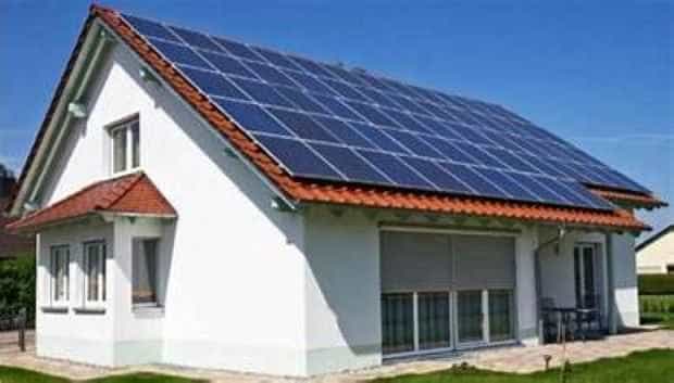 Românii care și-au instalat panouri fotovoltaice riscă sancțiuni – avertismentul ministrului Energiei