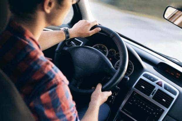 Șoferii care nu vor mai avea voie să conducă cu peste 90 km/h și nici pe timp de noapte