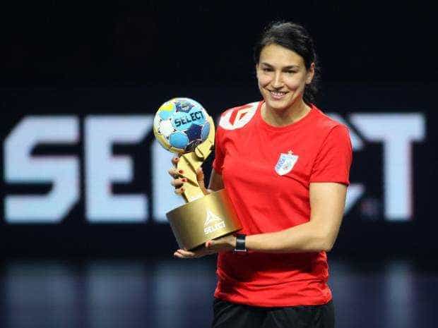 Cristina Neagu, singura handbalistă din istorie desemnată de 4 ori cea mai bună jucătoare a lumii