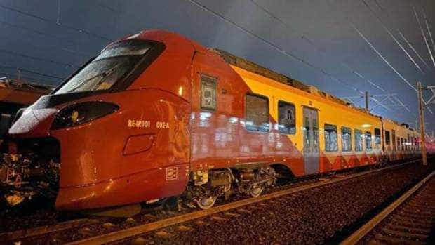 Primul tren nou cumpărat de statul român în ultimii 20 de ani a ajuns în țară