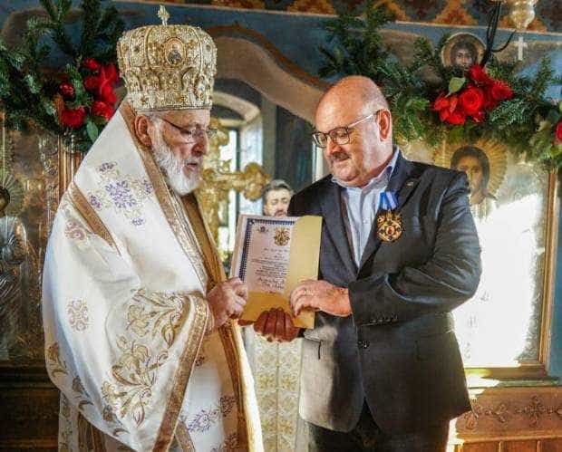 Președintele CJ Argeș, Ion Mînzînă, a primit medalia creștin ortodoxă „Neagoe Basarab” din mâna ÎPS Calinic