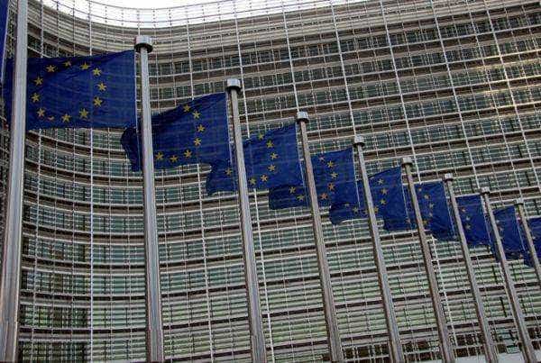 Comisia Europeană prezintă o recomandare privind obiectivul de reducere a emisiilor până în 2040