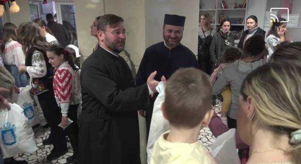 Campania caritabilă a Arhiepiscopiei Argeșului și Muscelului „Dar din dar”a adus bucurie la Spitalul de Pediatrie Pitești