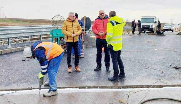 E gata drumul care reduce distanţa Piteşti-Giurgiu cu o oră! Mînzînă: „Este o mândrie că am putut duce la bun sfârşit acest proiect”