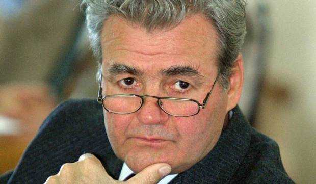 A murit fratele lui Corneliu Vadim Tudor. A fost deputat timp de 3 mandate în Parlamentul României