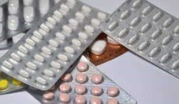 Comisia Europeană a solicitat suspendarea autorizaţiei pentru o serie de medicamente generice neconforme