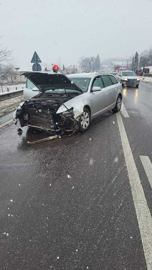 Accident în Argeș, la Mihăești. Atac de panică