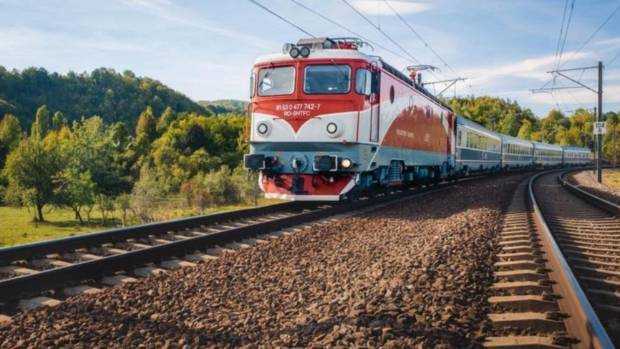 Linia de cale ferată Pitești – Ramificație Golești, închisă până la 14 iunie
