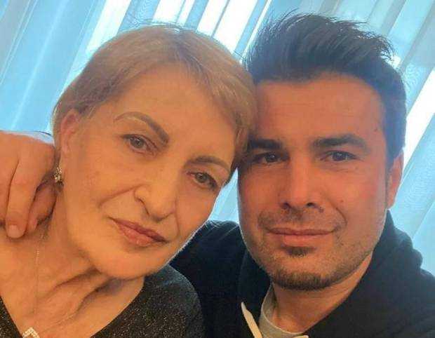 Adrian Mutu despre durerea cauzată de moartea mamei sale: „Nu are cum să se șteargă”