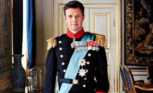 Nou monarh în Danemarca. Prinţul Frederik devine regele Frederik al X-lea, după 52 de ani de domnie a mamei sale