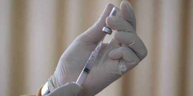 Cel mai amplu studiu privind vaccinurile împotriva Covid a descoperit legături cu boli grave