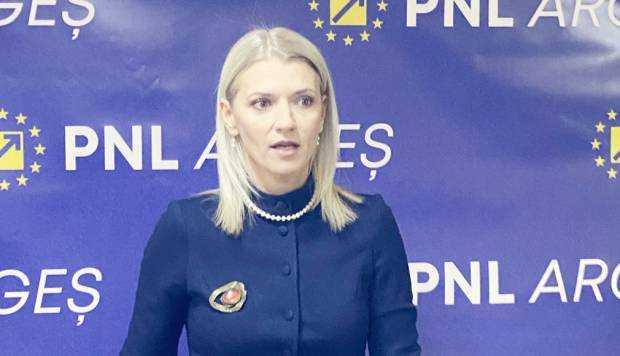 Alina Gorghiu, despre varianta de a candida la şefia CJ Argeş: „Dacă o să-mi ceară partidul să fac asta, sigur, n-am nicio problemă”