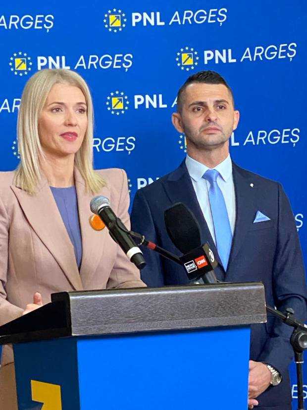 Iulian Călin, candidatul PNL Argeş la Primăria Ştefăneşti