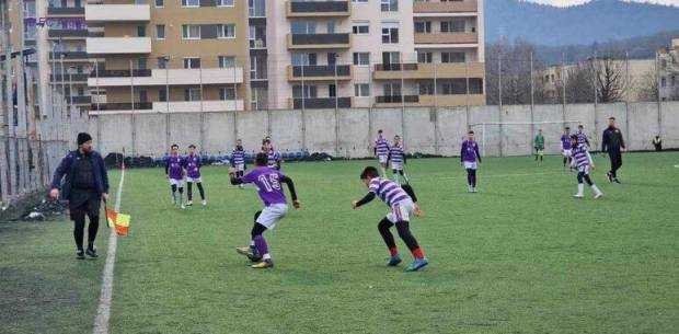 FC Argeș Under 14 atacă podiumul la Brașov Indoor Cup