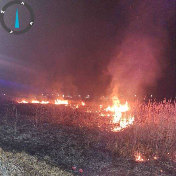 Pompierii argeșeni au stins 7 incendii de vegetație în 24 de ore