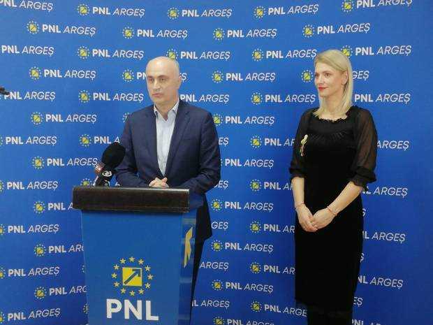 Radu Perianu, desemnat candidat al PNL Argeș la șefia Consiliului Județean