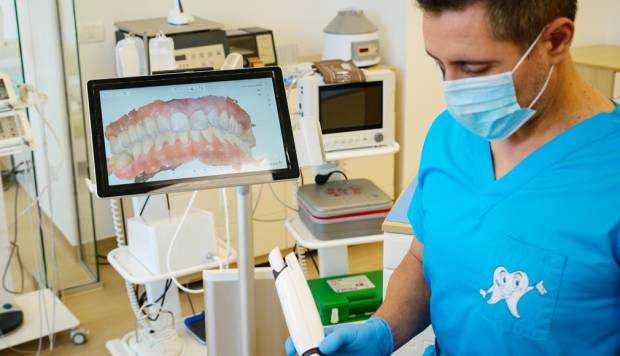 Clinica de medicină dentară Dr. TEO – Zâmbim oricând împreună! Bruxismul