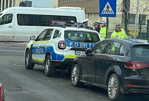 Aproape 800 de permise de conducere, reţinute de poliţişti în ultimele 24 de ore