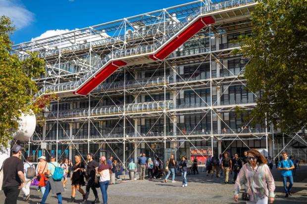 Inaugurarea celei mai mari retrospective „Brâncuși“ la Centrul Pompidou din Paris