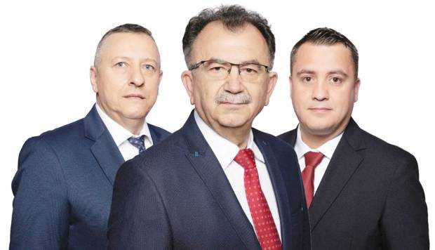 Aurel Costache, la Mioveni. Nicolae Velcea, la Ştefăneşti