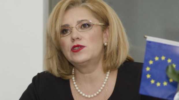 Corina Crețu și-a anunțat retragerea din politică