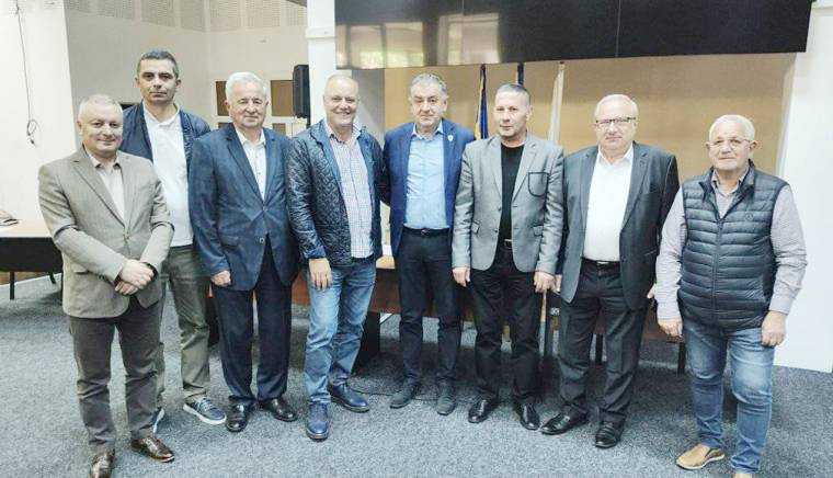 Alte trei linii metropolitane au devenit funcţionale. Trasee către Moşoaia şi Căteasca