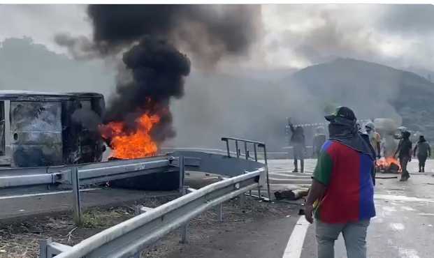 Români prinşi în mijlocul protestelor violente din Noua Caledonie